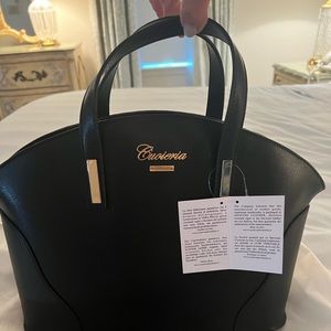 Cuoiria black, leather handbag